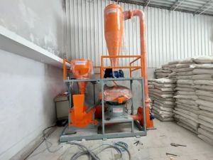 Automatic Electric Mild Steel LLDPE Plastic Pulverizer Machine For Industrial Use