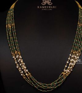 Emerald Pearl Beads Chain