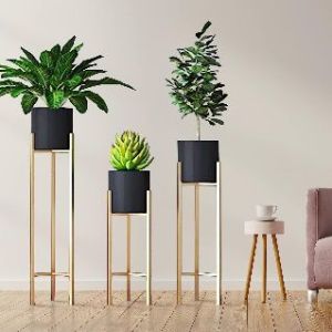 Black Round 3 Tier Metal Planter Stand