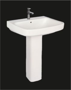 Vega 309 Pedestal Wash Basin