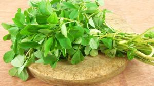 Fresh Methi Leaves