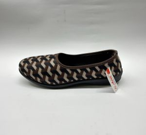 Printed Ladies Belly Shoes, Packaging Type : Box