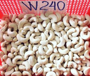 W320 Cashew Nut