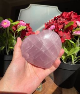 Forest Soul Polished Crystal Heart, Packaging Type : Box