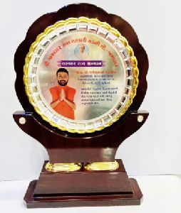 Wooden Brown Round Memento Award For Souvenir