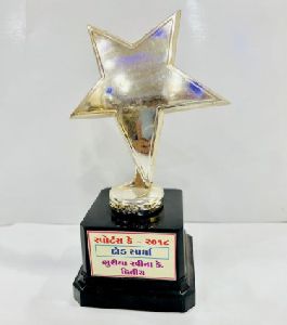 Plastic Silver Trophies, Color : Golden