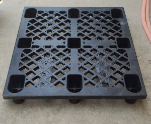 Black Plastic Pallet