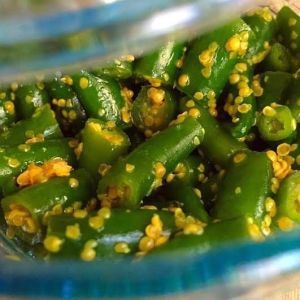 Green Chilli Pickle For Human Consumption