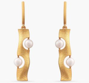 Irta Pearl Silver Earrings
