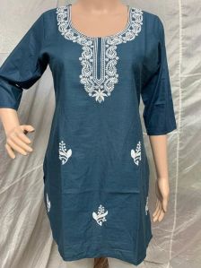 Chikankari Short Kurti L, M, Xl