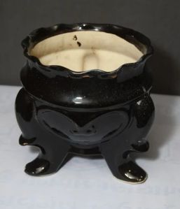 8 Inch Plain Black Ceramic Pot