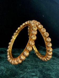 Polished Brass Antique Bangles, Color : Golden Jewellery