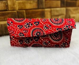 Red Printed Ladies Cotton Hand Wallet