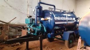 Semi Automatic Sewer Suction Machine, Fuel Type : Diesel