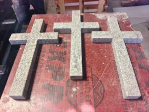 Polished Plain Granite Cross Statues Religious For Exterior Decor