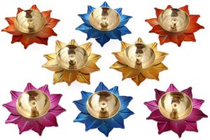 Polished Iron Brass Paro Diya, Color : Multicolor 3/4/5/6 Inch For Home Decor, Pooja