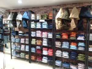 GARMENT WALL RACKS