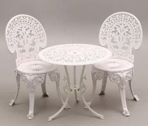 Cast Aluminum Table and Chair Set
