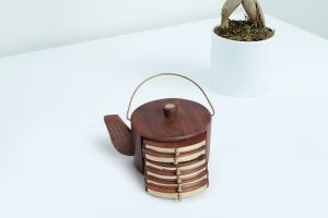 6 Pieces Wooden Kettle Shaped Coaster Set