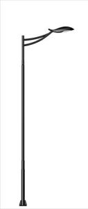 Black Single Arm Street Light Pole