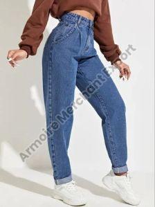 Ladies Blue Denim Regular Fit Jeans