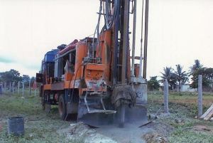 Machine Operated Tube Well Drilling Services