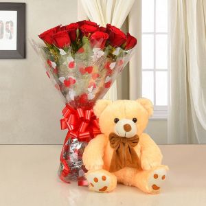 Red Roses With Teddy