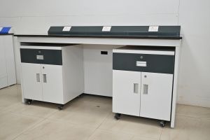 lab movable cabinets