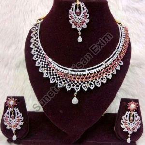Stylish Artificial Necklace Set