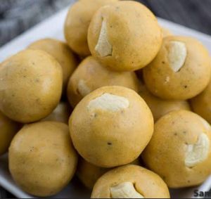 besan ladoo