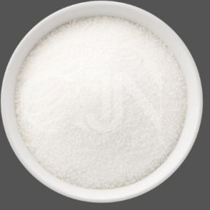 white refined sugar