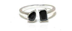 Black Onyx Gemstone Toi Et Moi Ring