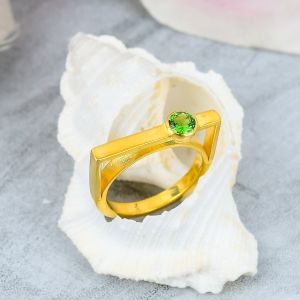 Designer Sterling Silver Emerald Gemstone Ring