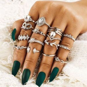 Artificial Finger Rings