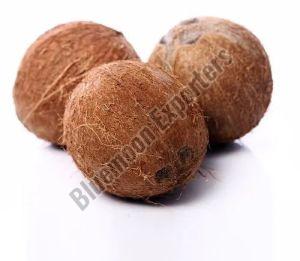 A Grade Organic Husked Coconut, Packaging Size : 20Kg