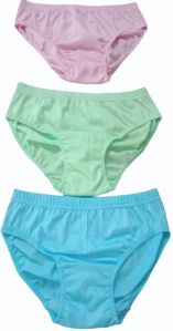 Ladies Medium Quality Cotton Panty