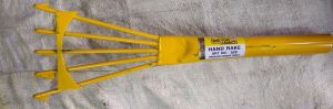 5 Teeth Garden Long Hand Rake For Used In Gardening