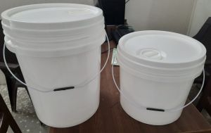 Plastic Paint Bucket, Capacity : 5-10Ltr