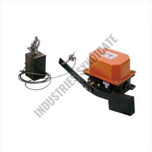 Power Coated Mild Steel Industrial Limit Switch, Rated Voltage : 440 VAC