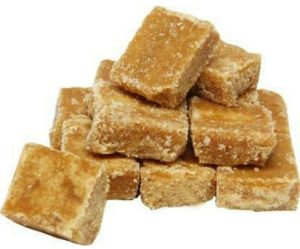 Sugarcane Organic Jaggery Cubes, Packaging Type : Plastic Packet