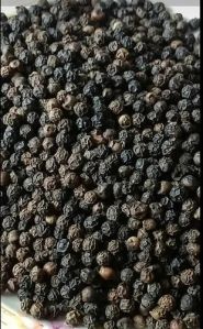 Raw Organic Bold Black Pepper Seeds, Grade Standard : Food Grade