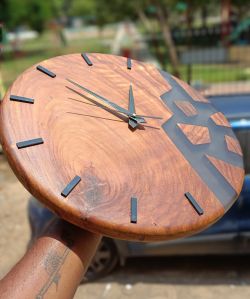 Customized Epoxy Resin Wooden Wall Clock