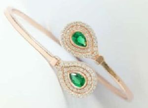 925 Silver Pear-shaped Lab-created Emerald Cut Kada