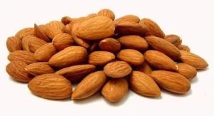 Nonpareil Almond Nuts, Taste : Crunchy, Packaging Type : Vaccum Bag For Human Consumption