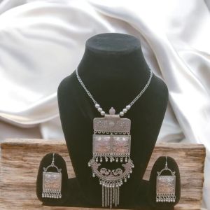 09 Traditional Oxidized Necklace Set Party Wear, Packaging Type : Plastic Box