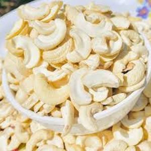 Jh Cashew Nuts, Color : Creamy, Packaging Type : PP Bag, Packaging Size : 5-25kg