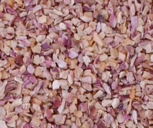 Dehydrated Pink Onion Chopped