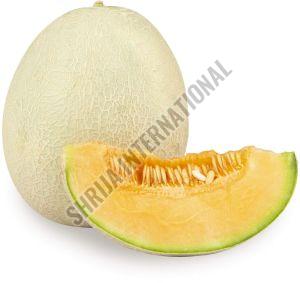 Organic Fresh Muskmelon, Color : Creamy For Human Consumption