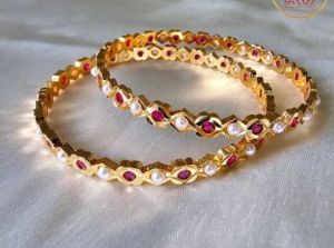 Ssaazz Gold Finish Traditional Gahu Tode Bangle Set