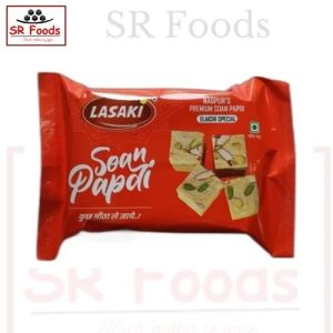 Lasaki Soan Papdi, Color : Creamy, Yellow Flaky Sweet, Taste : Delicious